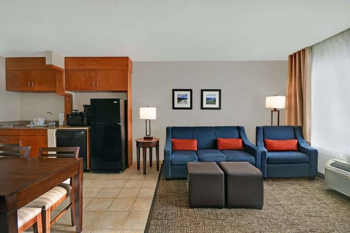 Room 14 of 53