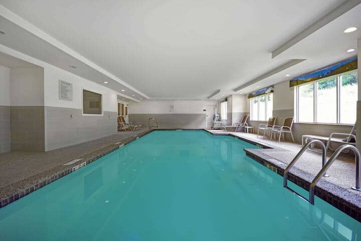 Pool 26 of 53