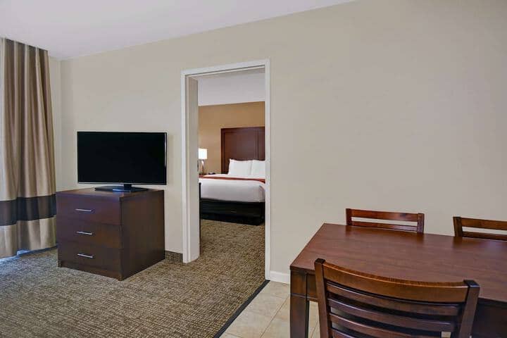 Room 12 of 53